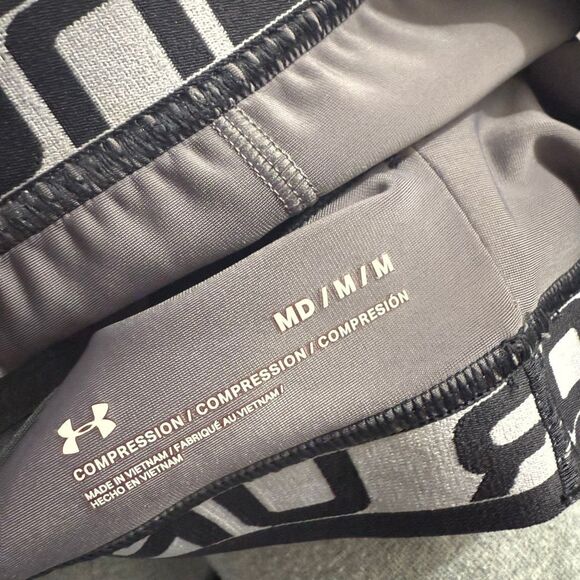 Under Armour Women’s Medium Marled Sports Bra - Picture 3 of 3